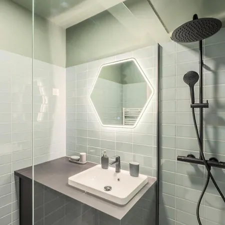 Apartmán Charming 2 Bedroom - Old Lille